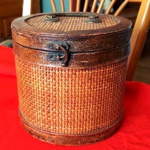Decorative wooden box
